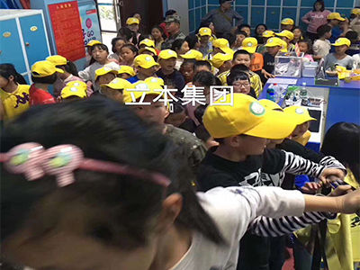 深圳室內(nèi)兒童樂園加盟，專業(yè)兒童游樂運(yùn)營設(shè)計(jì)