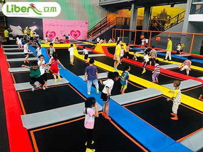 蹦床公園有淡季之分嗎?主動出擊讓蹦床公園走上人流與日俱進